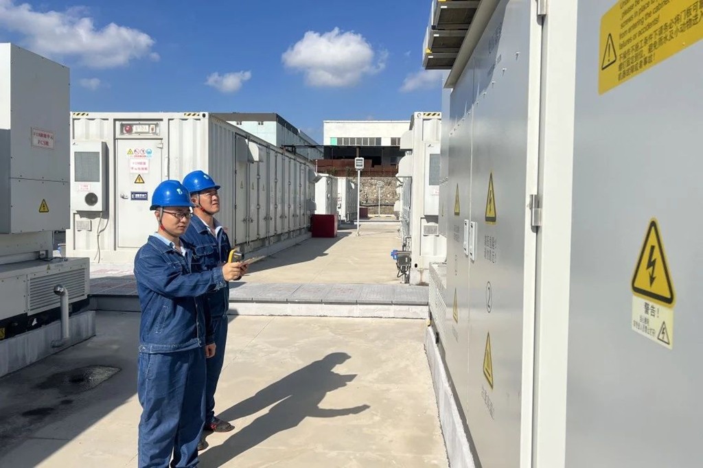 1734655925815699.jpg 电站pcs.jpg